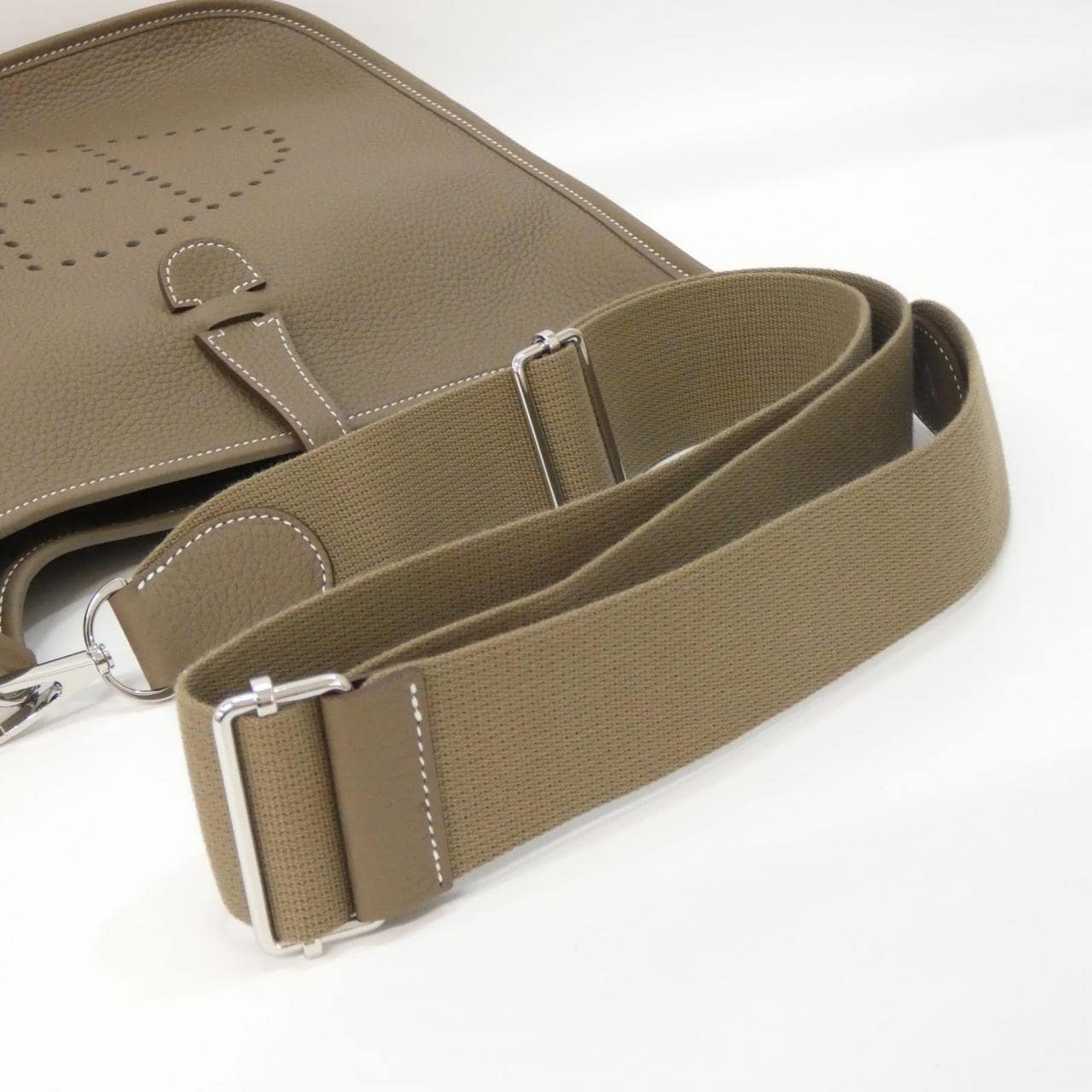 【未使用品】エルメス エヴリン3 PM 056277CK ショルダーバッグ