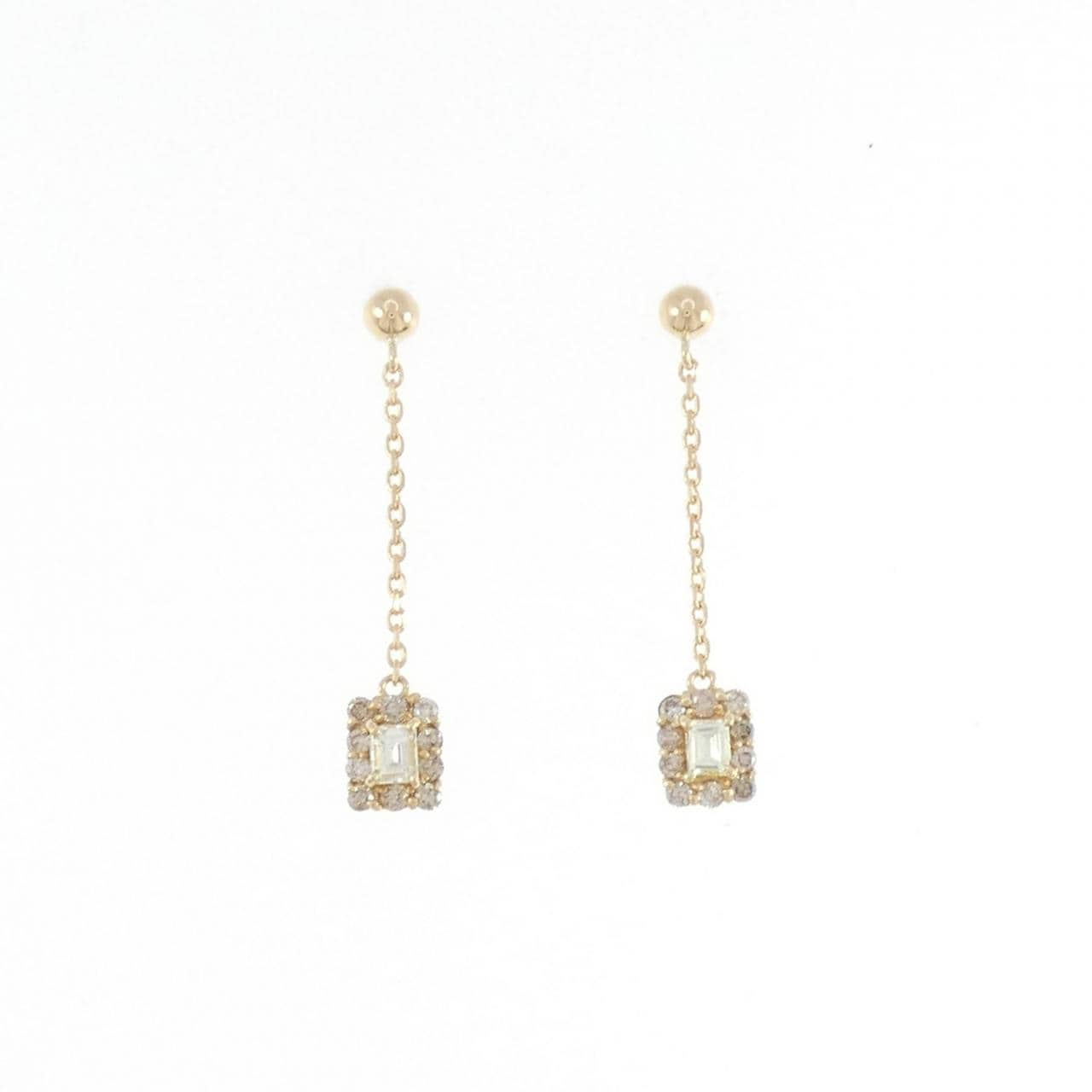 [BRAND NEW] K18YG Diamond earrings 0.26CT