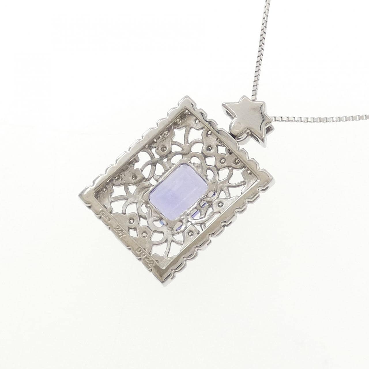 K18WG タンザナイト ネックレス 2.47CT