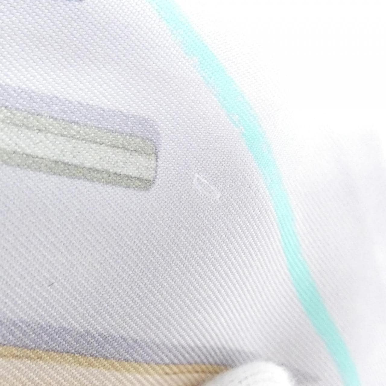 エルメス A VOS CRAYONS ET CARRE ツイリー 064221S スカーフ