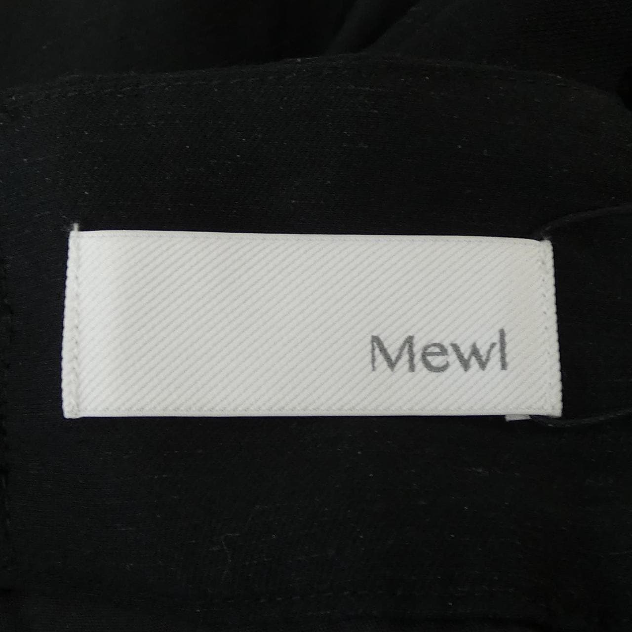 Mewl パンツ