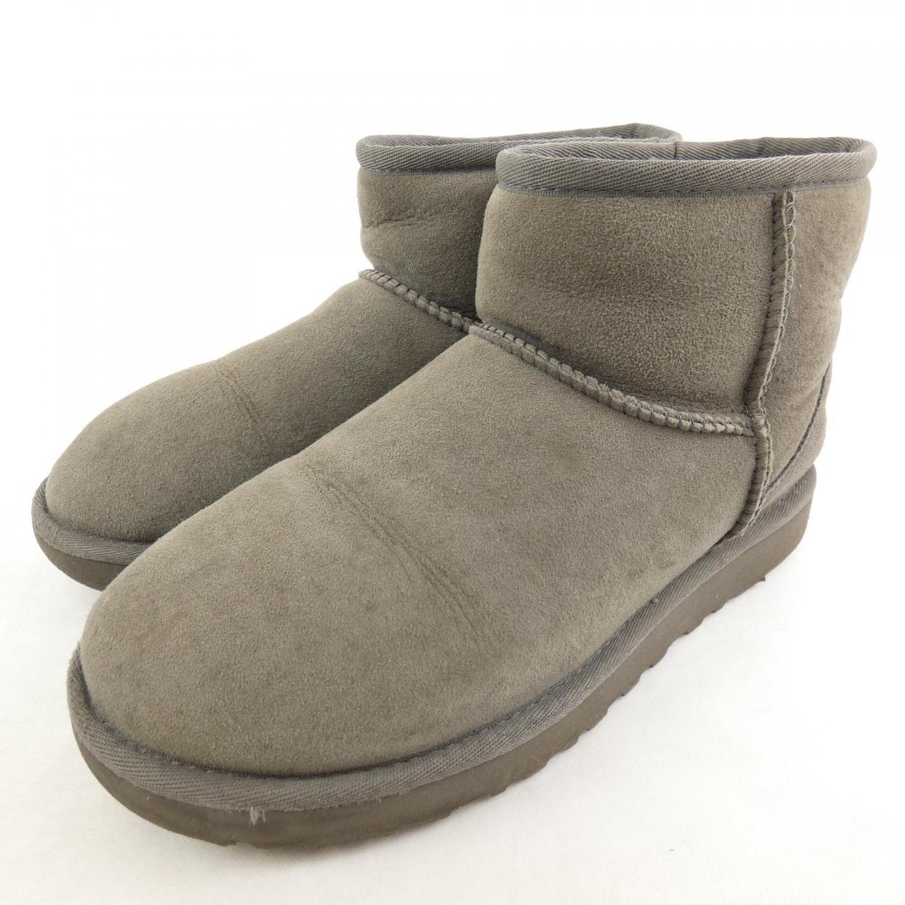 アグ UGG ブーツ