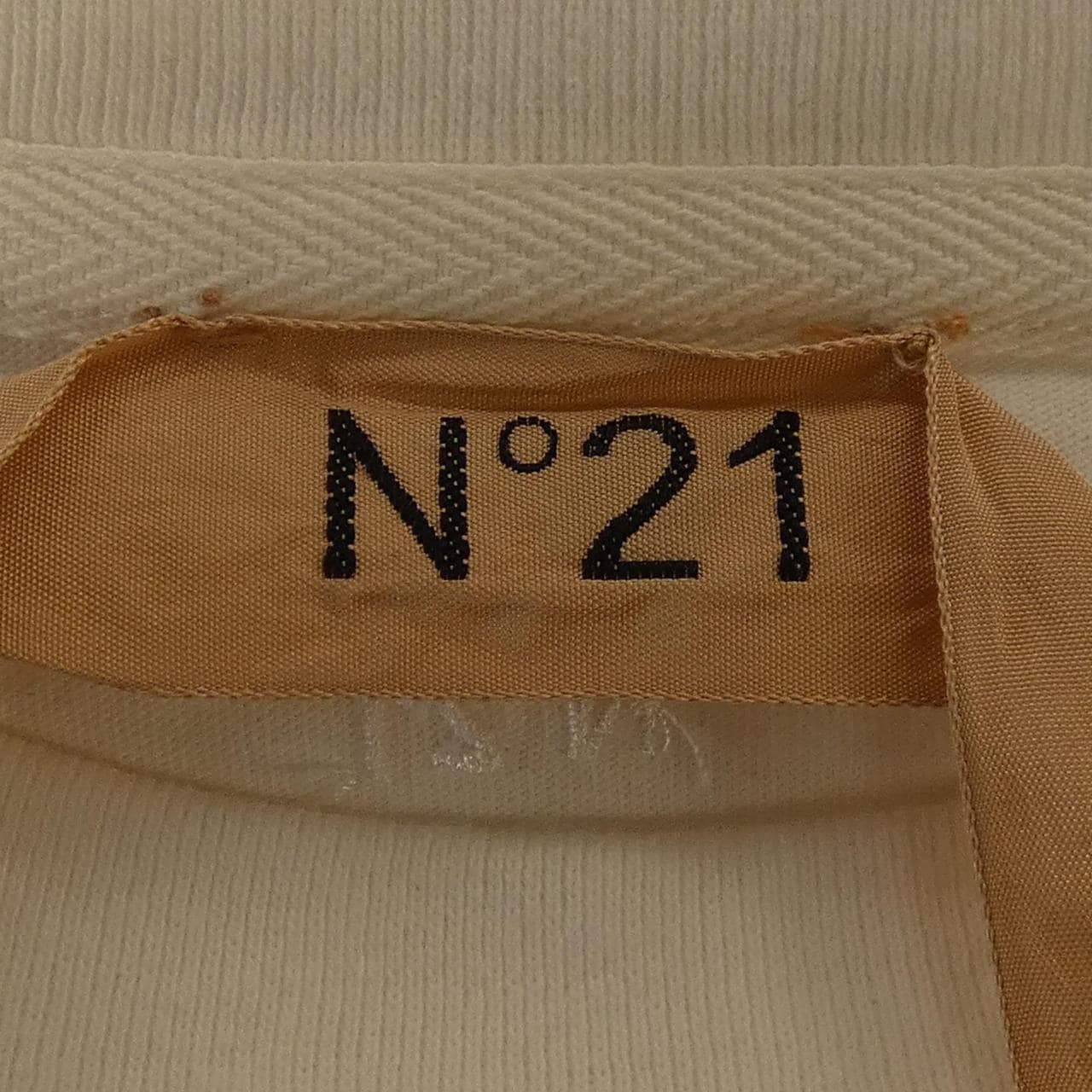 ヌメロヴェントゥーノ N°21 P24EN2M F0426330 トップス