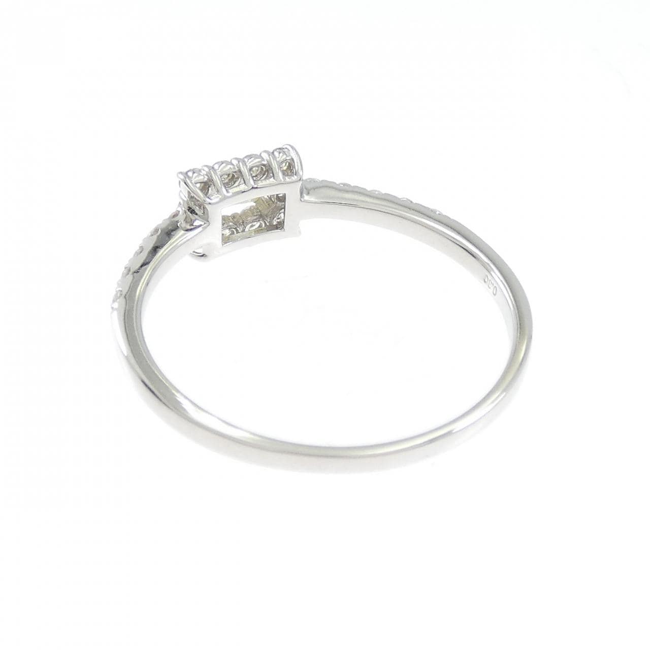 PT950 ダイヤモンド リング 0.30CT