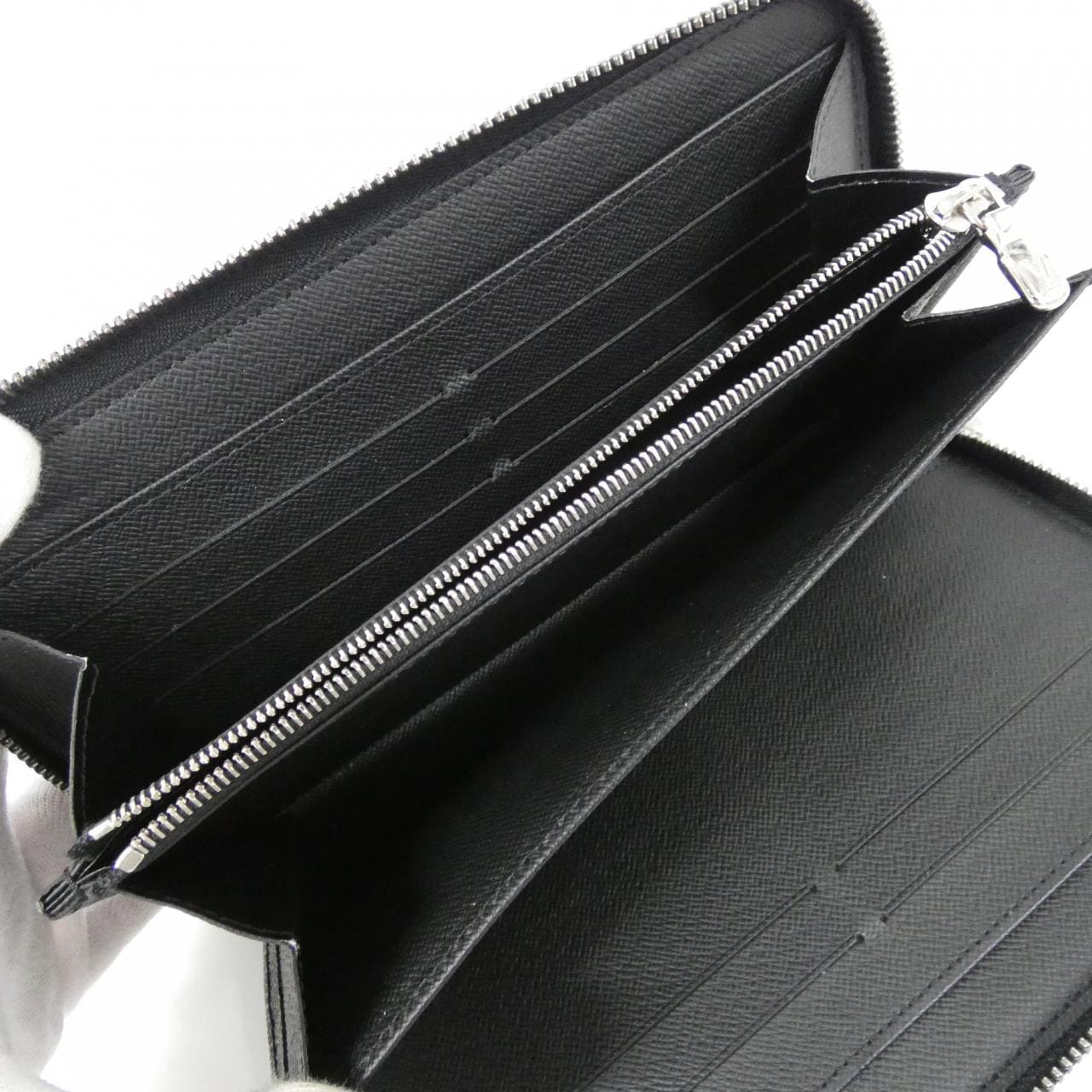 ルイヴィトン モノグラム エクリプス ジッピー オーガナイザー M82081 財布