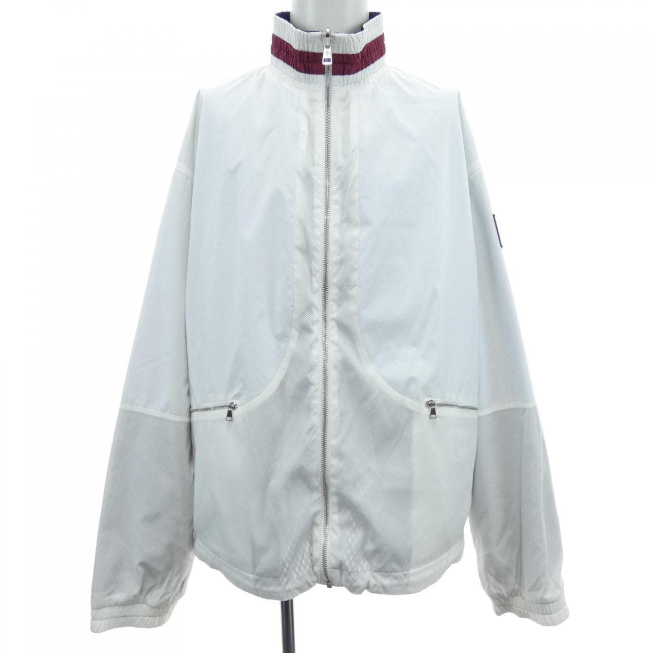 モンクレールガムブルー MONCLER GAMMEBLEU 13914041480 ブルゾン