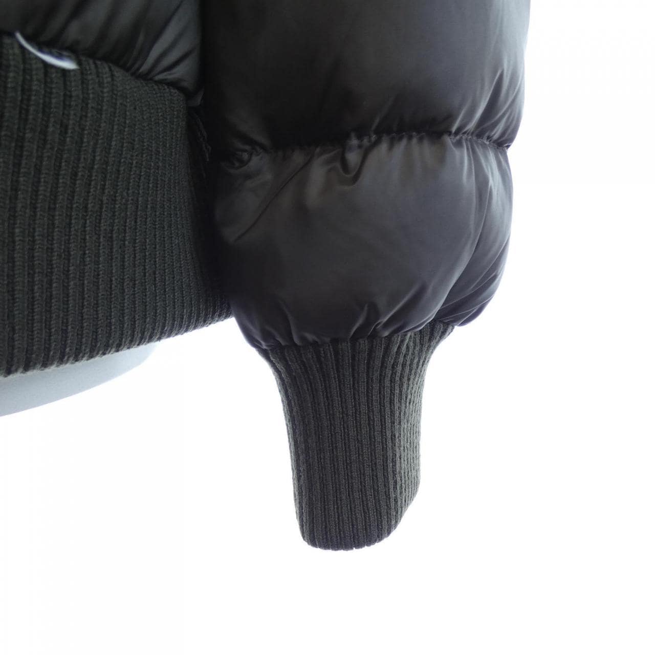 モンクレール MONCLER CHAM ダウンジャケット