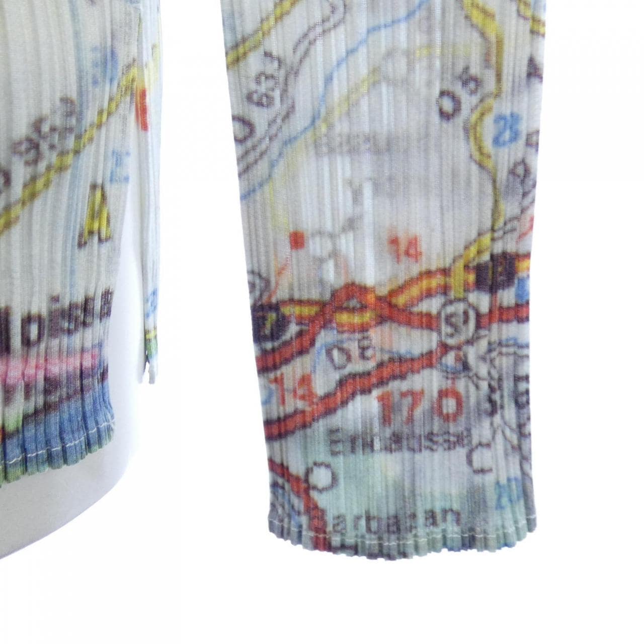 プリーツプリーズ PLEATS PLEASE WORLD MAP 世界地図 PP51-JJ803 7559115 シャツ