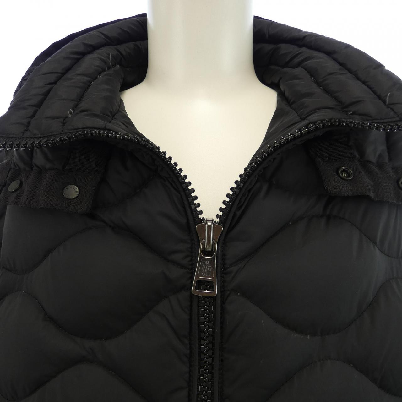 モンクレール MONCLER MORANDIERES ダウンジャケット