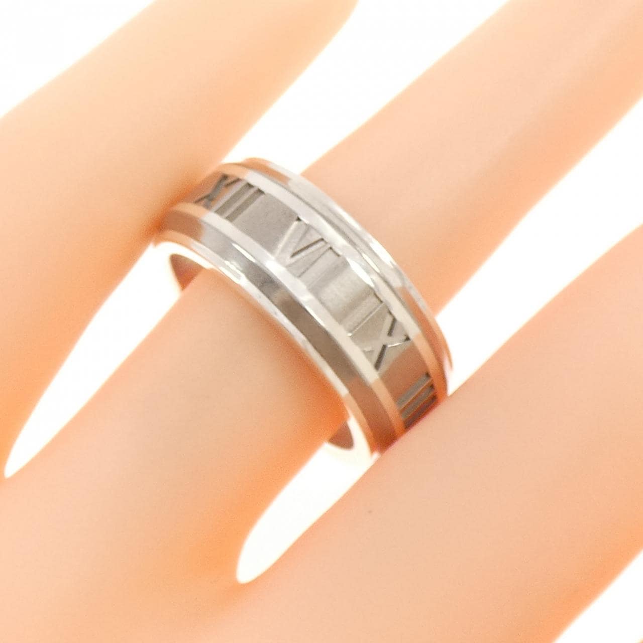 ティファニー アトラス チタン リング