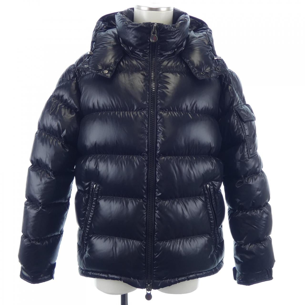 モンクレール MONCLER ダウンジャケット