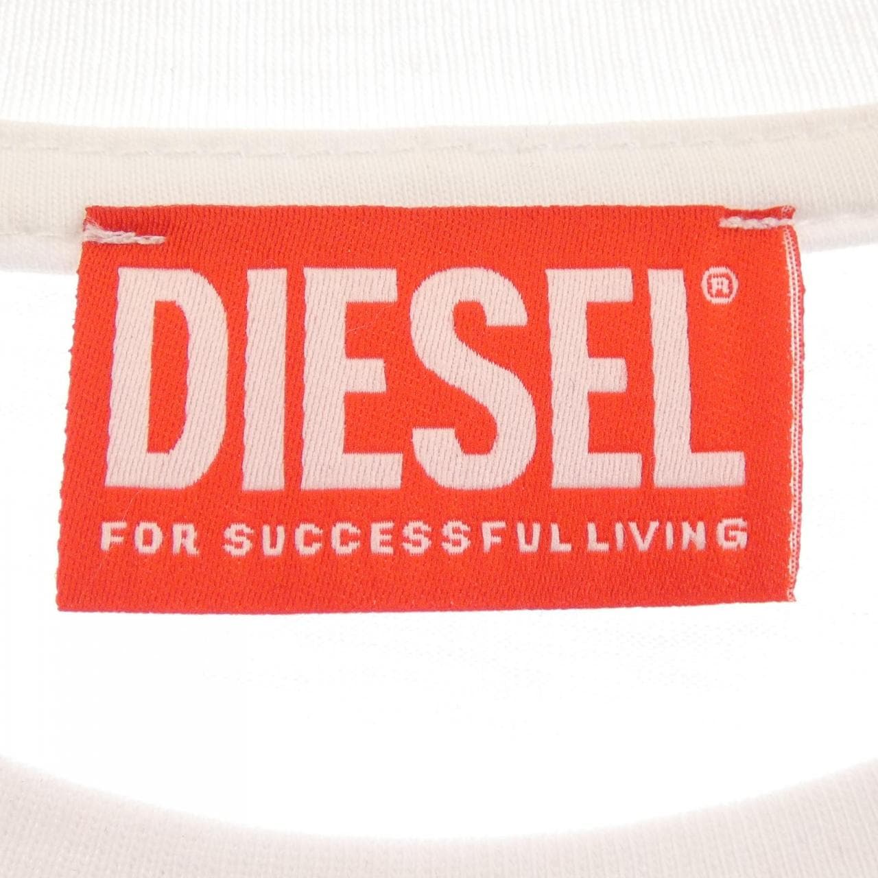 ディーゼル DIESEL A11076 0CATM 100 Tシャツ