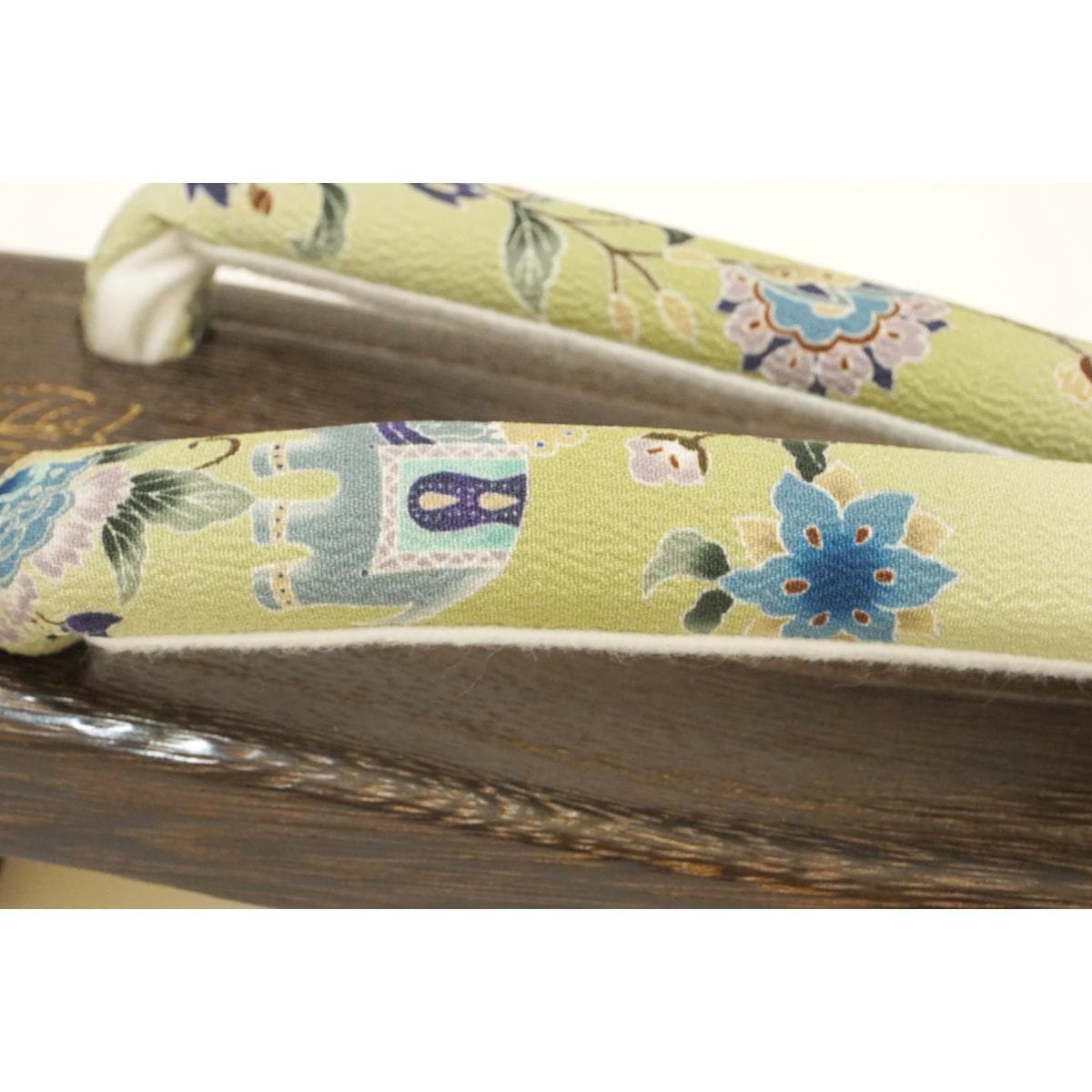 【新品】女下駄　【岡重】Ｆサイズ