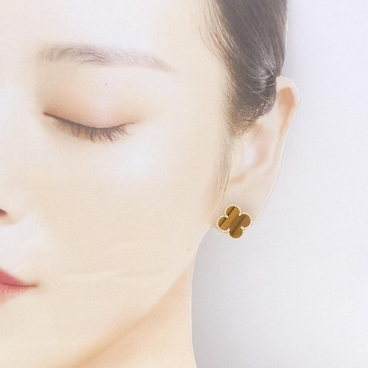 ヴァンクリーフ&アーペル ヴィンテージアルハンブラ ピアス