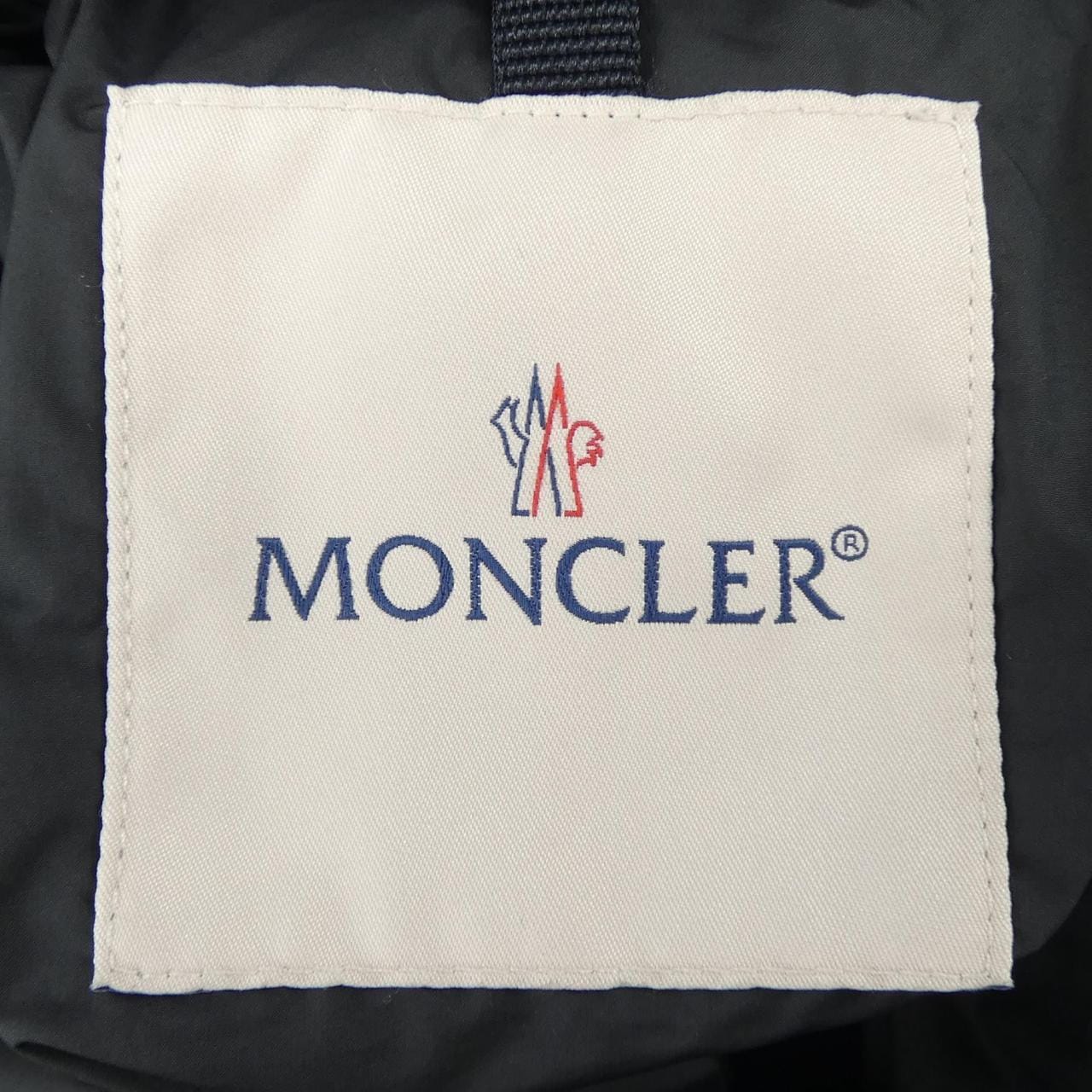 モンクレール MONCLER ARNEB ダウンジャケット