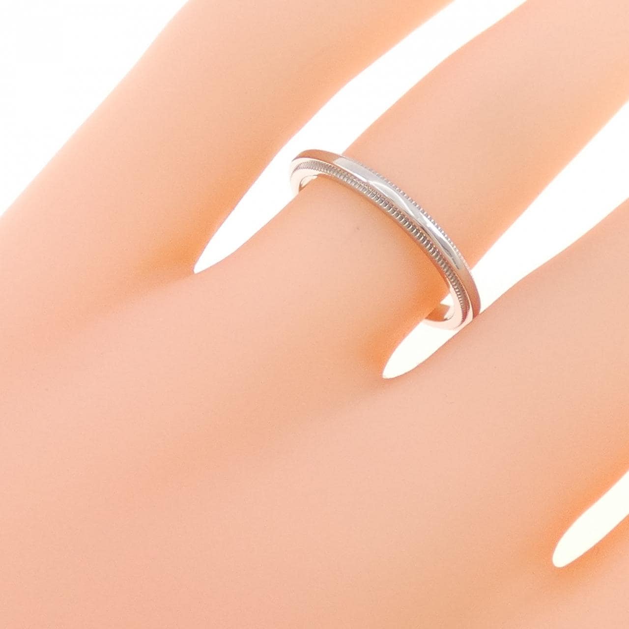 TIFFANY milgrain ring