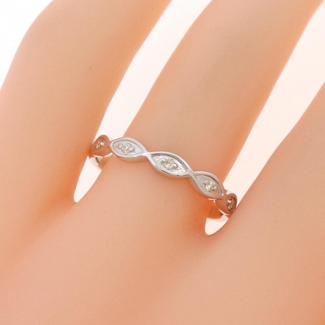 K14WG ダイヤモンド リング