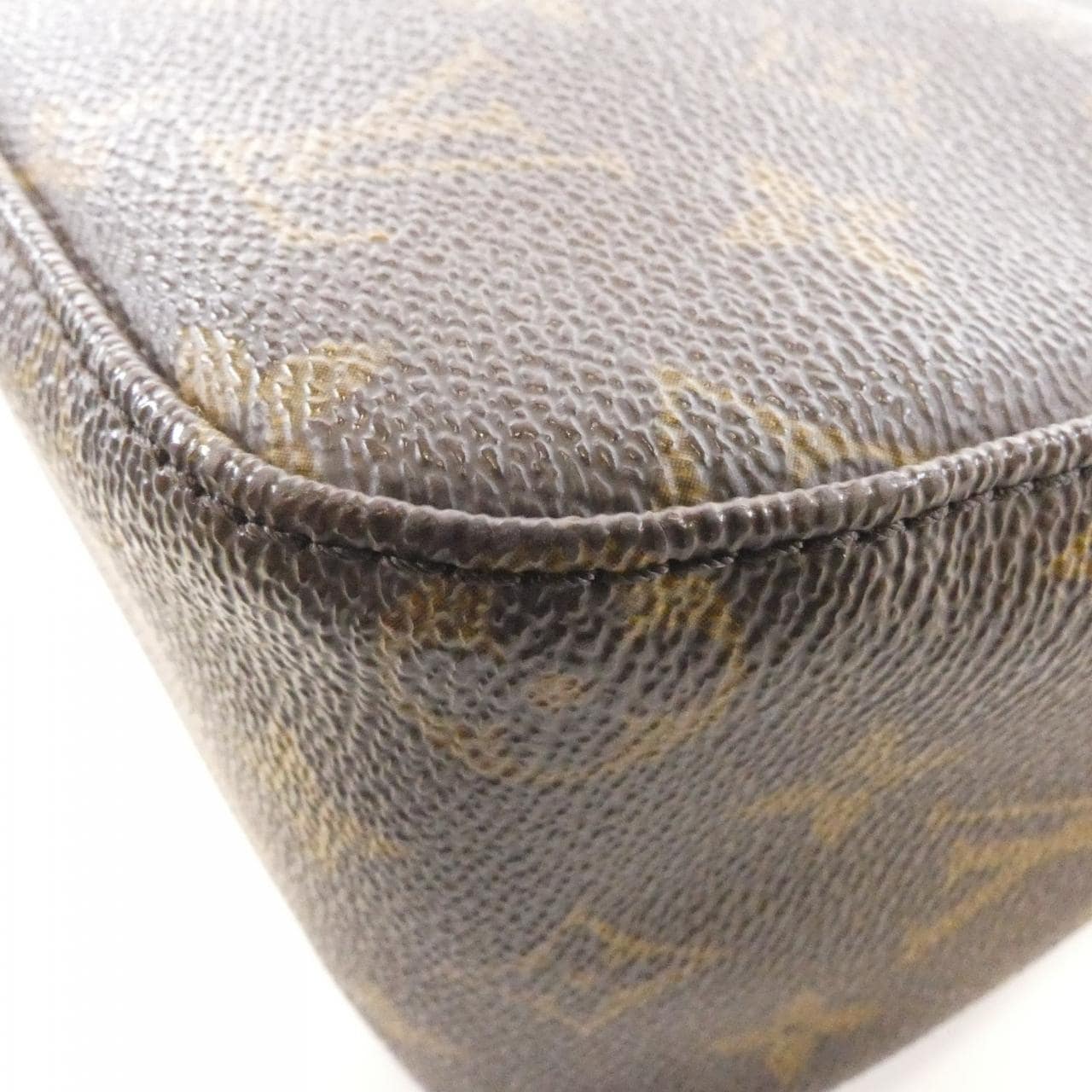 ルイヴィトン モノグラム ルーピング MM M51146 ショルダーバッグ