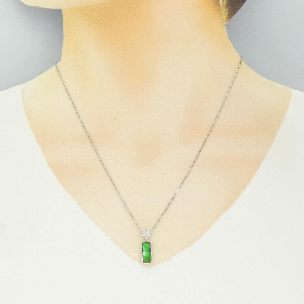 PT900/PT850 ボルダーオパール ネックレス 14.3CT