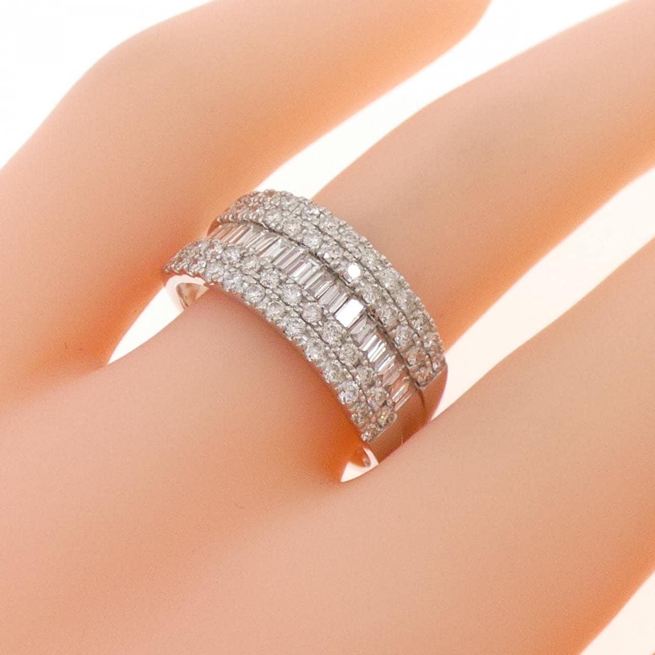 PT900 ダイヤモンド リング 1.00CT