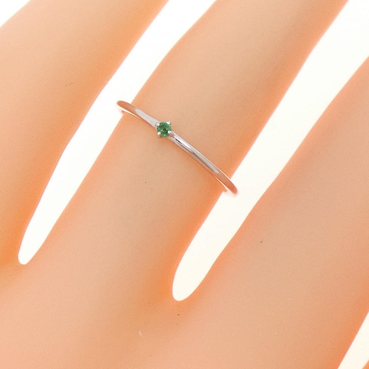 K10WG翡翠戒指