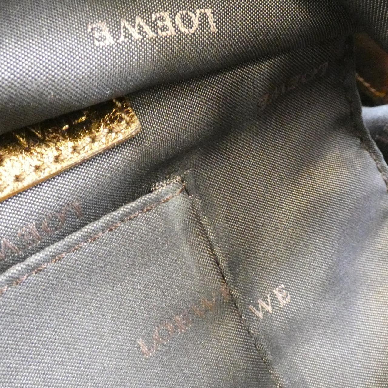 ロエベ レバンテ ショルダーバッグ