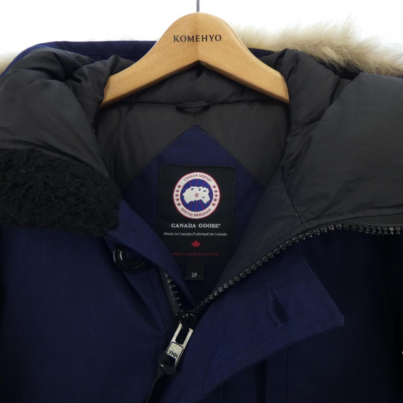 カナダグース CANADA GOOSE ダウンジャケット