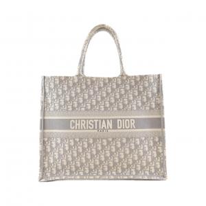 C.Dior bag