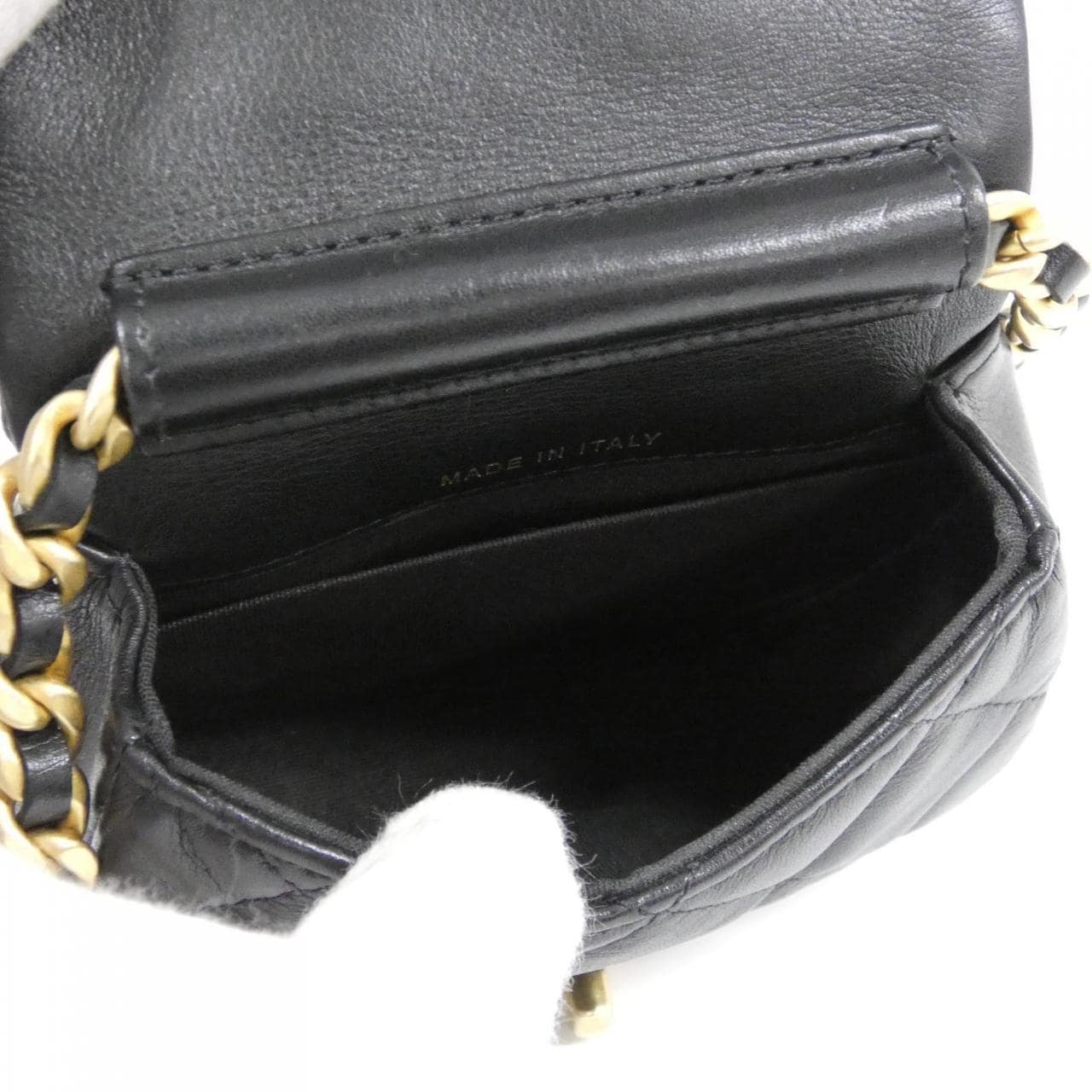 シャネル AP2344 チェーンクラッチ