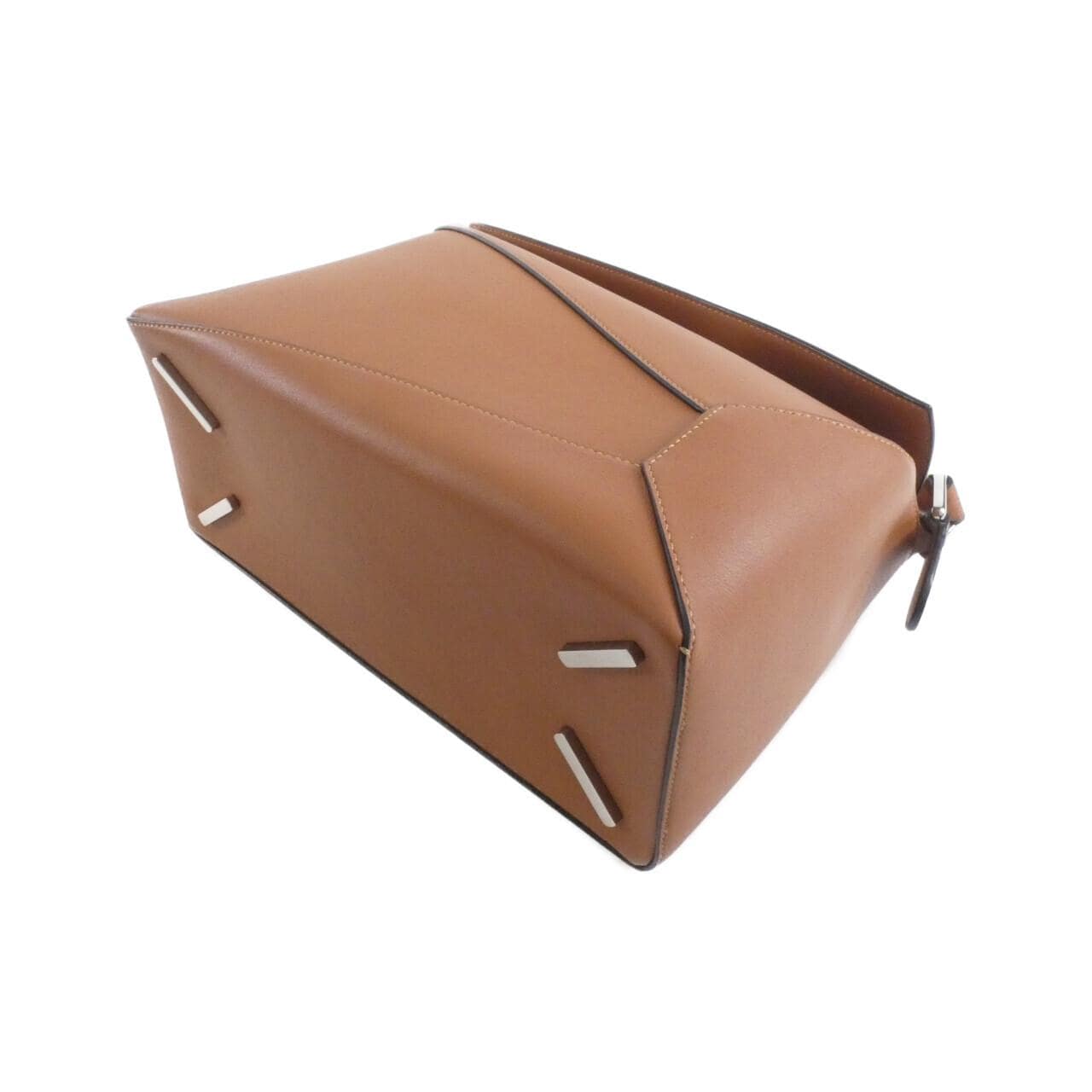 ロエベ パズル エッジ ミディアム A510P49X23 バッグ