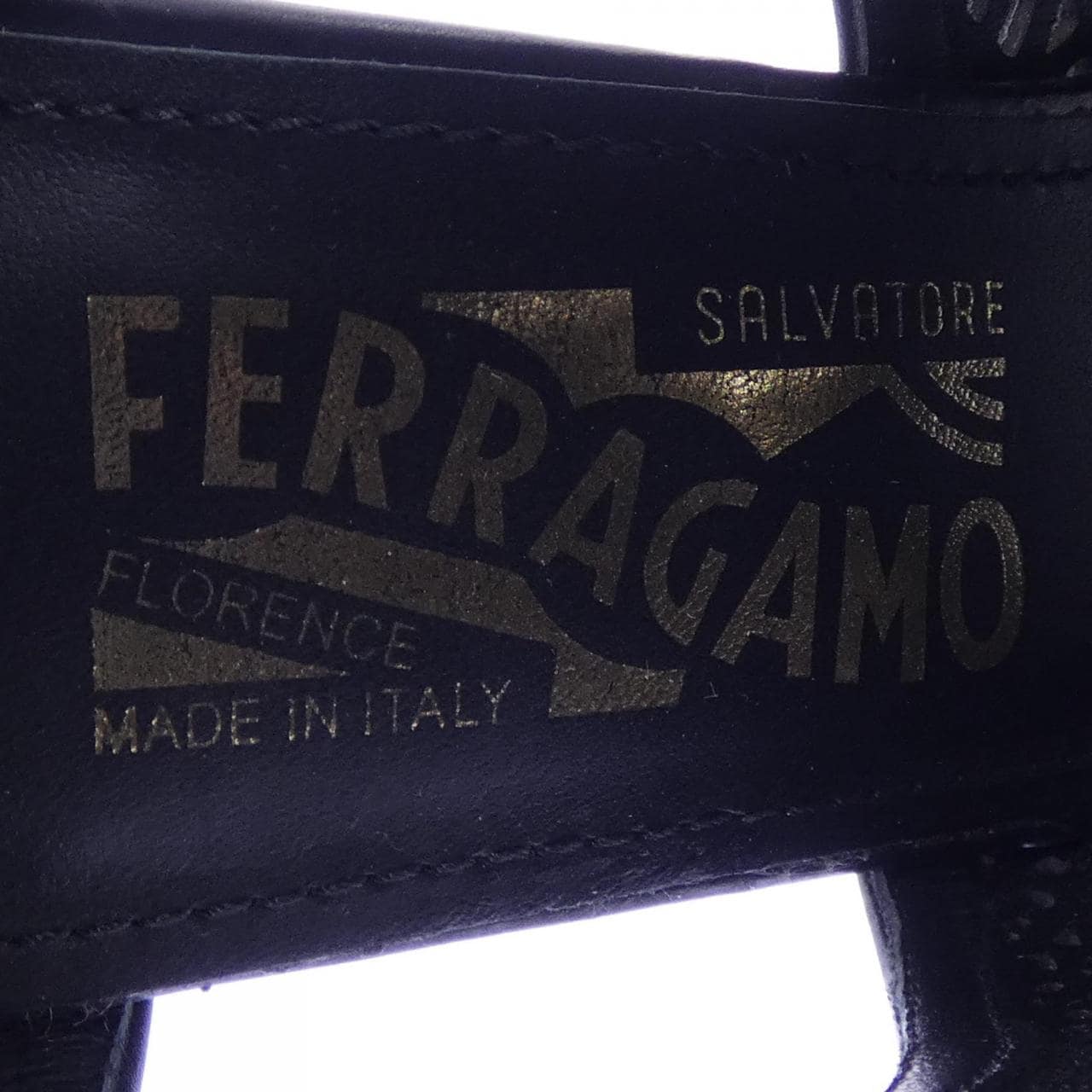 サルヴァトーレフェラガモ SALVATORE FERRAGAMO YR 7702 パンプス