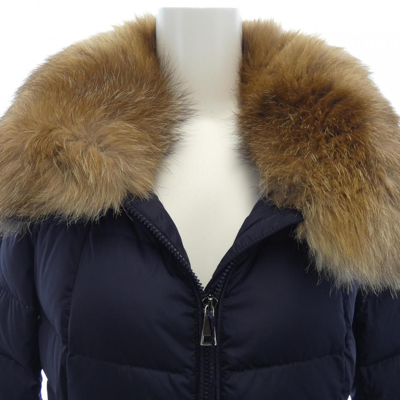 モンクレール MONCLER ダウンコート