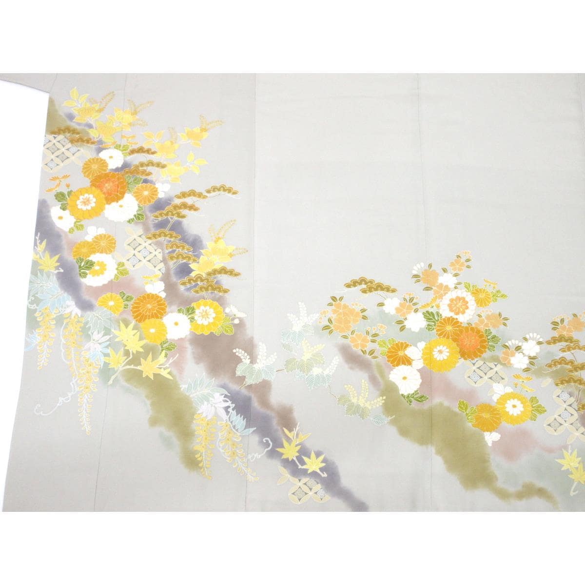 色留袖　剣片喰【千總】