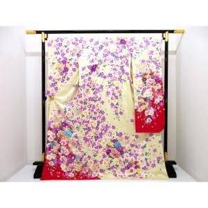 振袖　友禅金彩加工　刺繍入りボカシ染