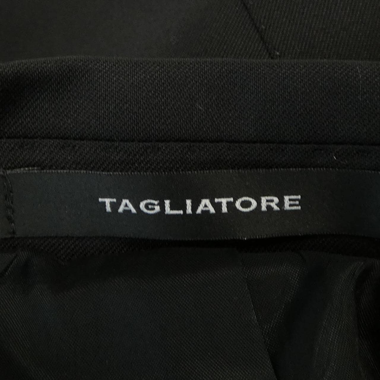 タリアトーレ TAGLIATORE 2SVF22B11 AI スーツ