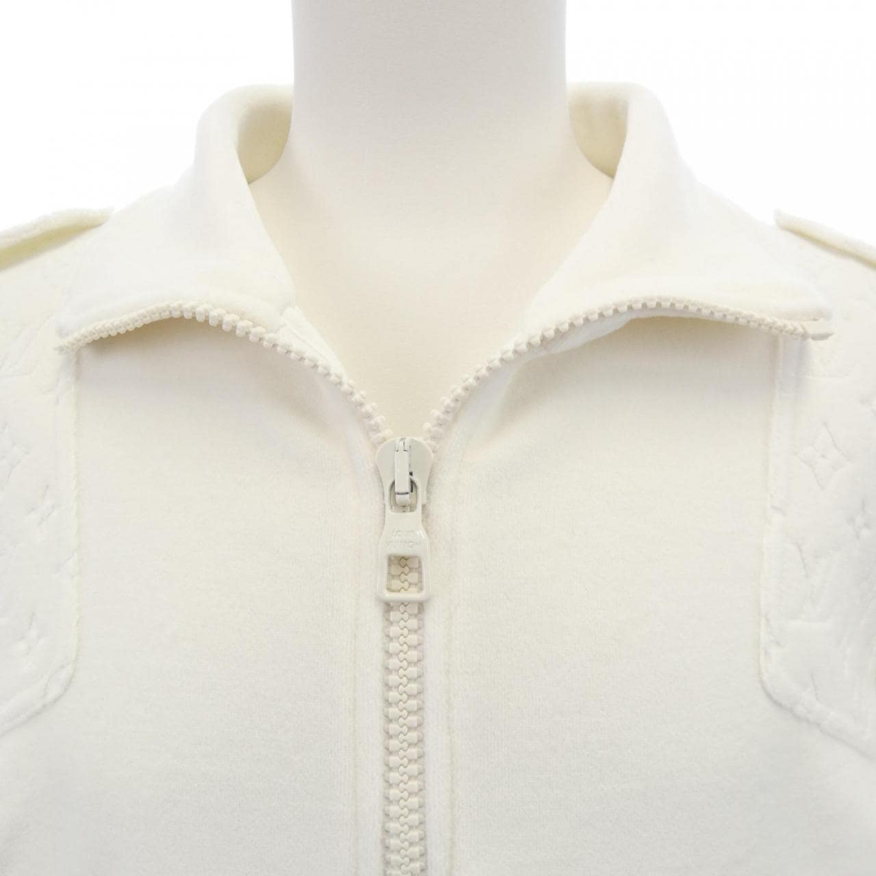 ルイヴィトン LOUIS VUITTON ベロアマルチポケットハーフジップ HGY82WJZA トップス