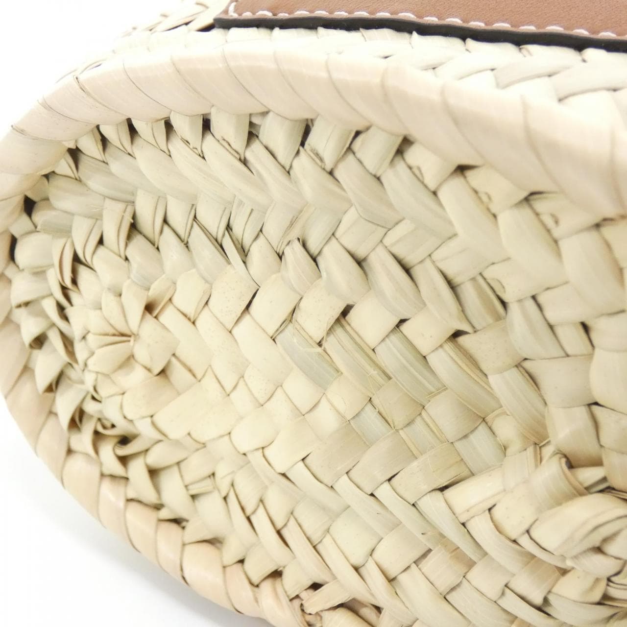 ロエベ ドローストリング バケット バッグ A223222X01 ショルダーバッグ