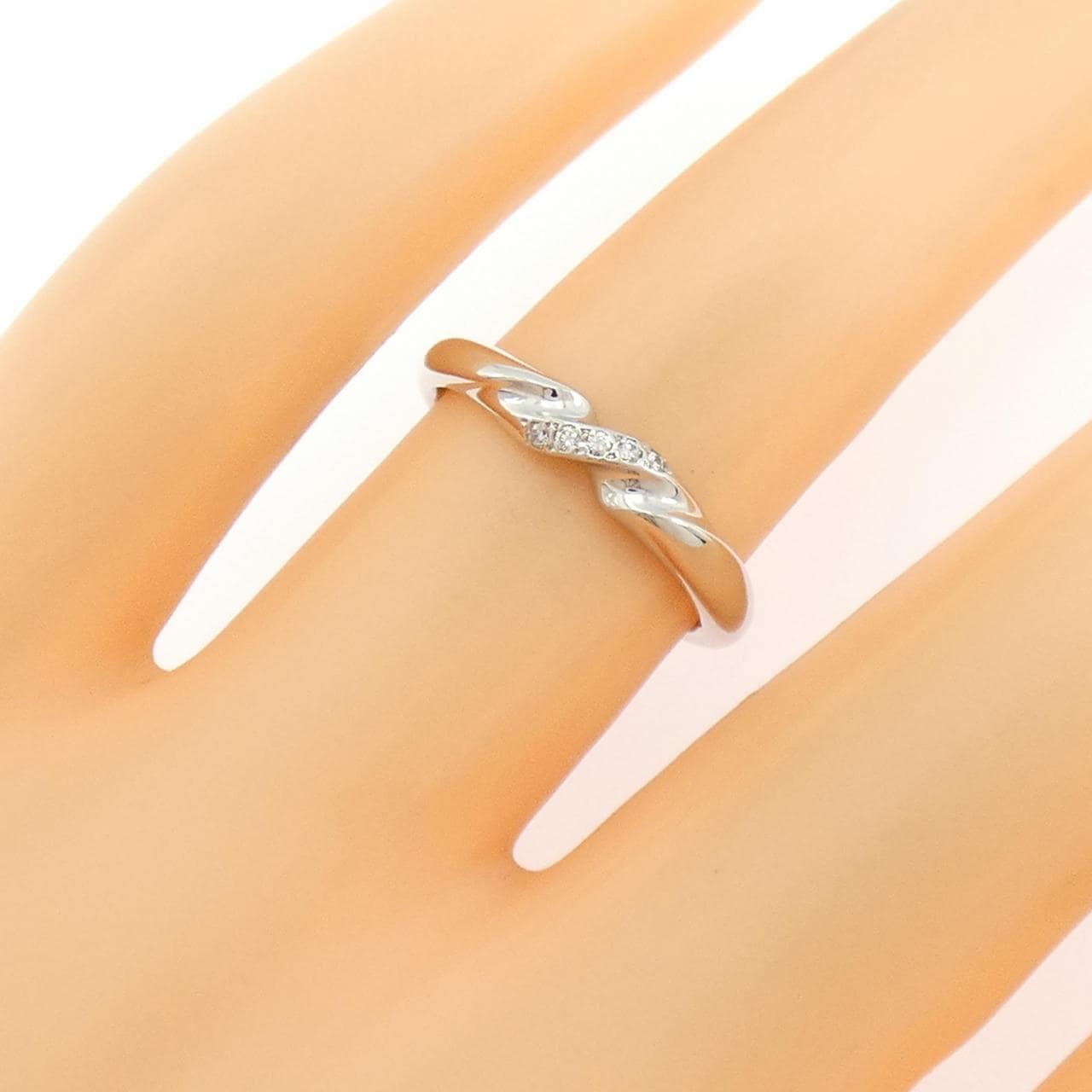 4゜C ダイヤモンド リング