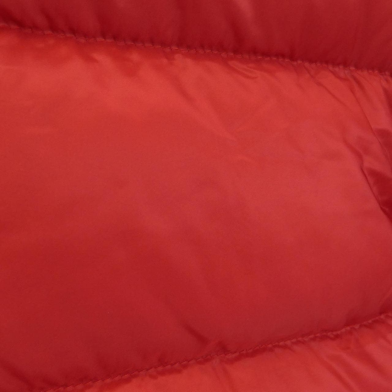 モンクレール MONCLER ダウンジャケット