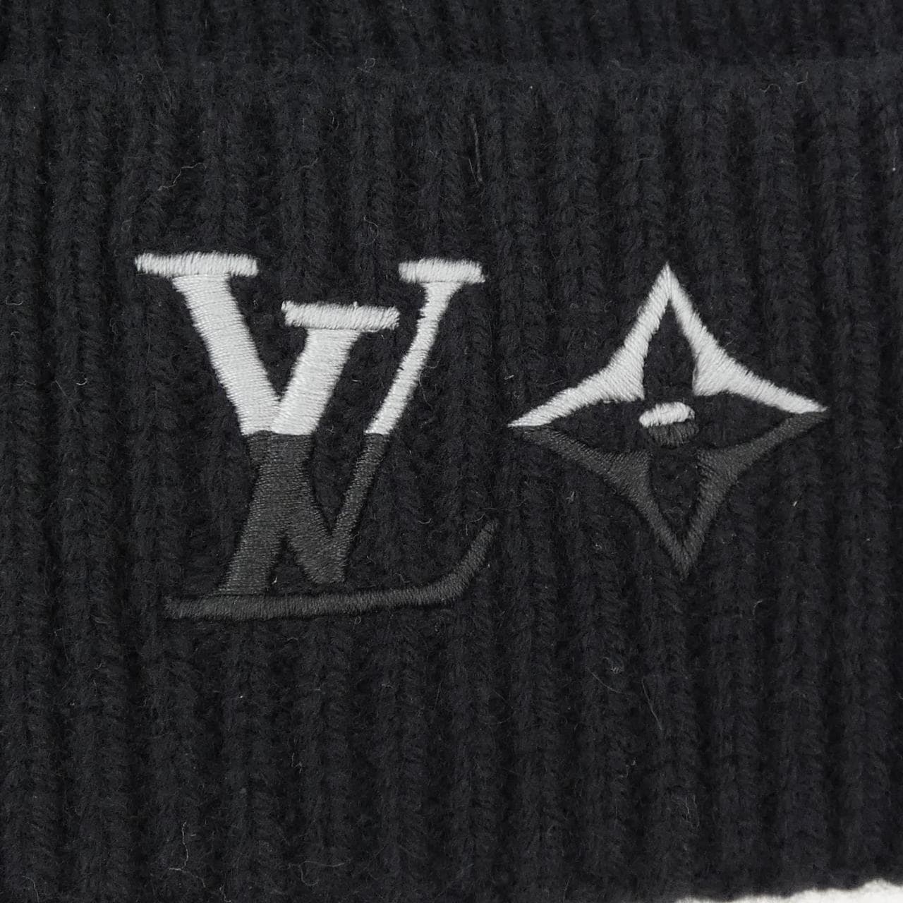 LOUIS VUITTON LOUIS VUITTON Knit Cap