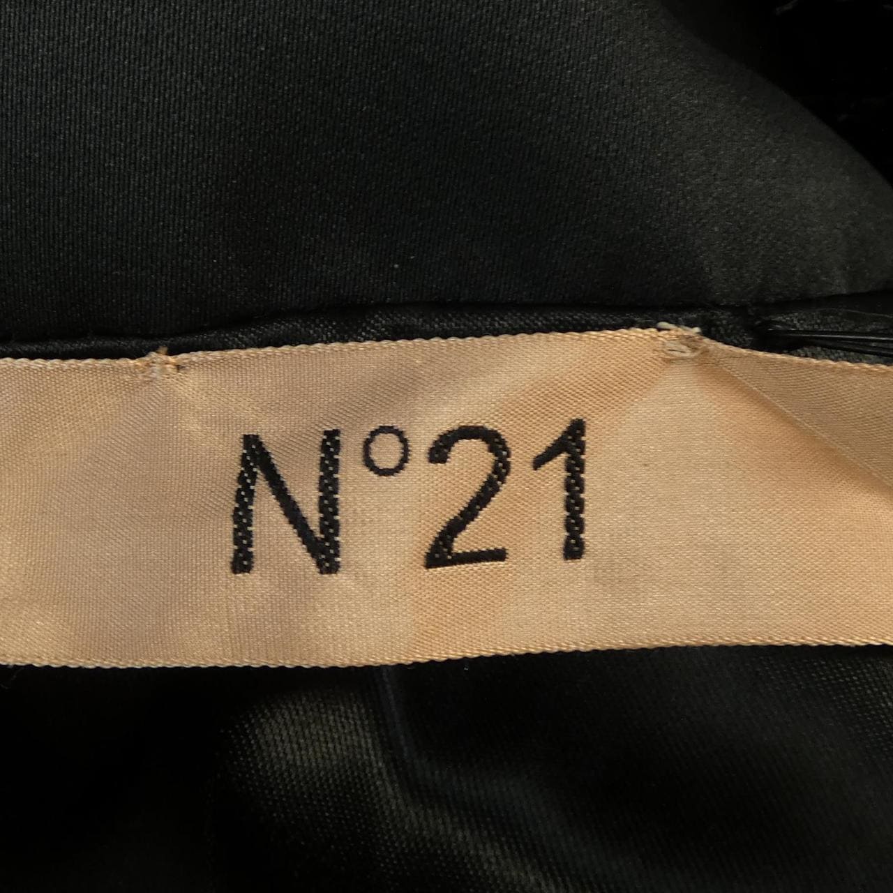 ヌメロヴェントゥーノ N°21 P24IN2M N0412852 コート