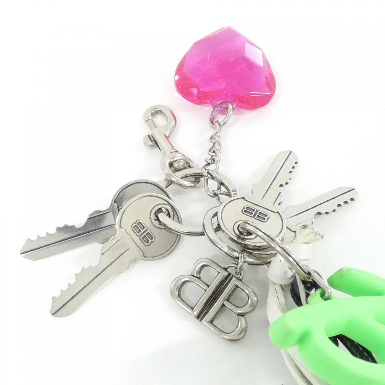 バレンシアガ AKI CHARM 793474 2AA8Q バッグチャーム