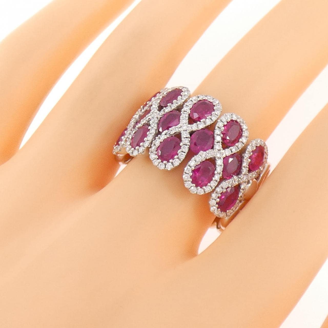 K18WG ルビー リング 3.74CT