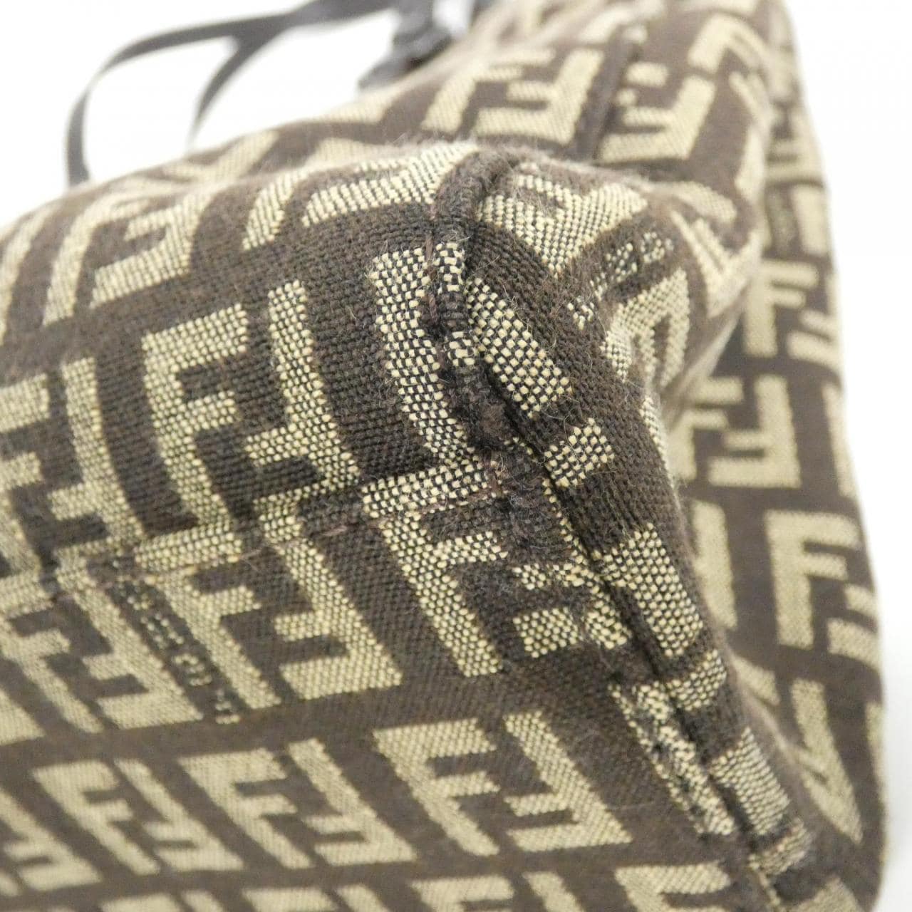 フェンディ 8BH132 JQ4 バッグ