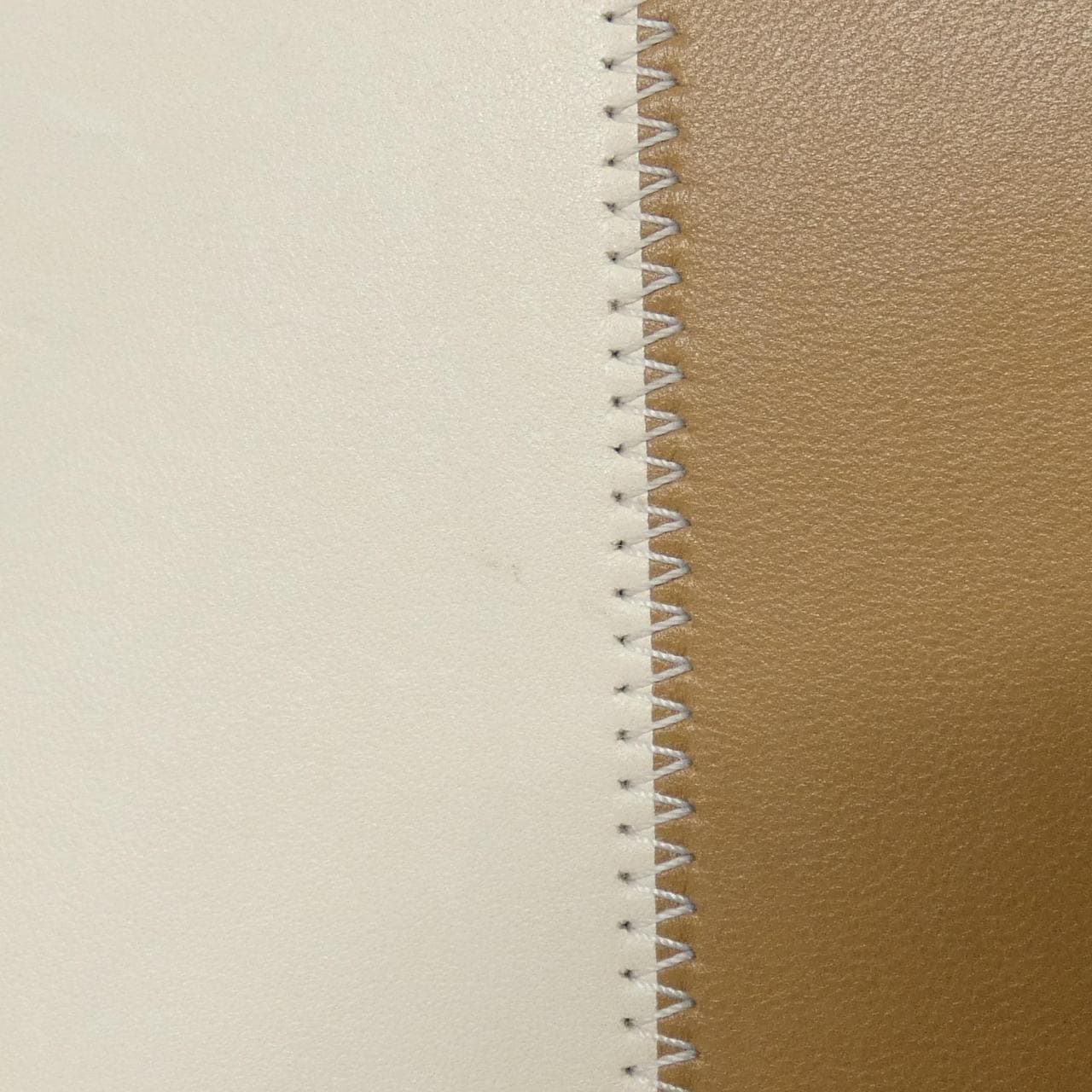 シャネル ショルダーバッグ