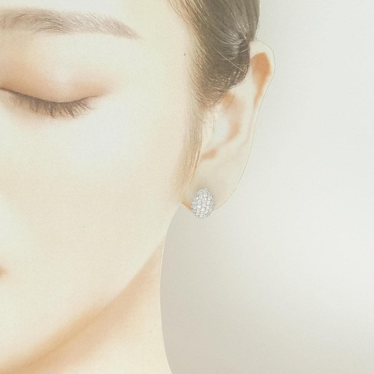 PT900 パヴェ ダイヤモンド ピアス 1.00CT