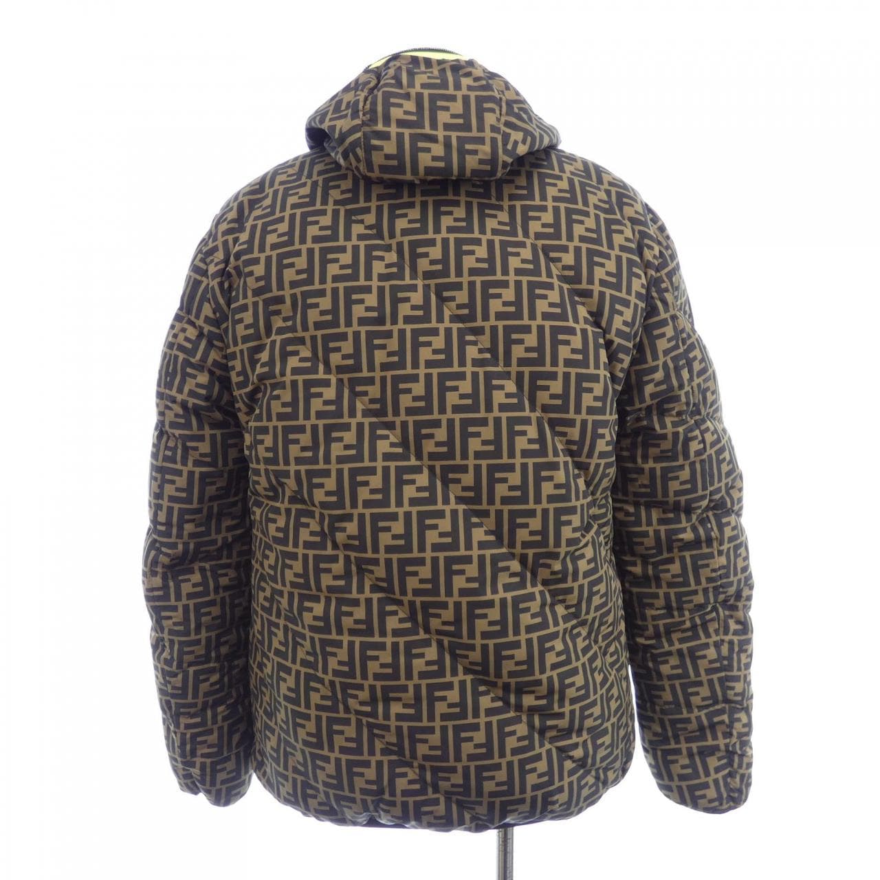 フェンディ FENDI ダブルF ズッカ リバーシブルダウン FAA634　A8J6 ダウンジャケット