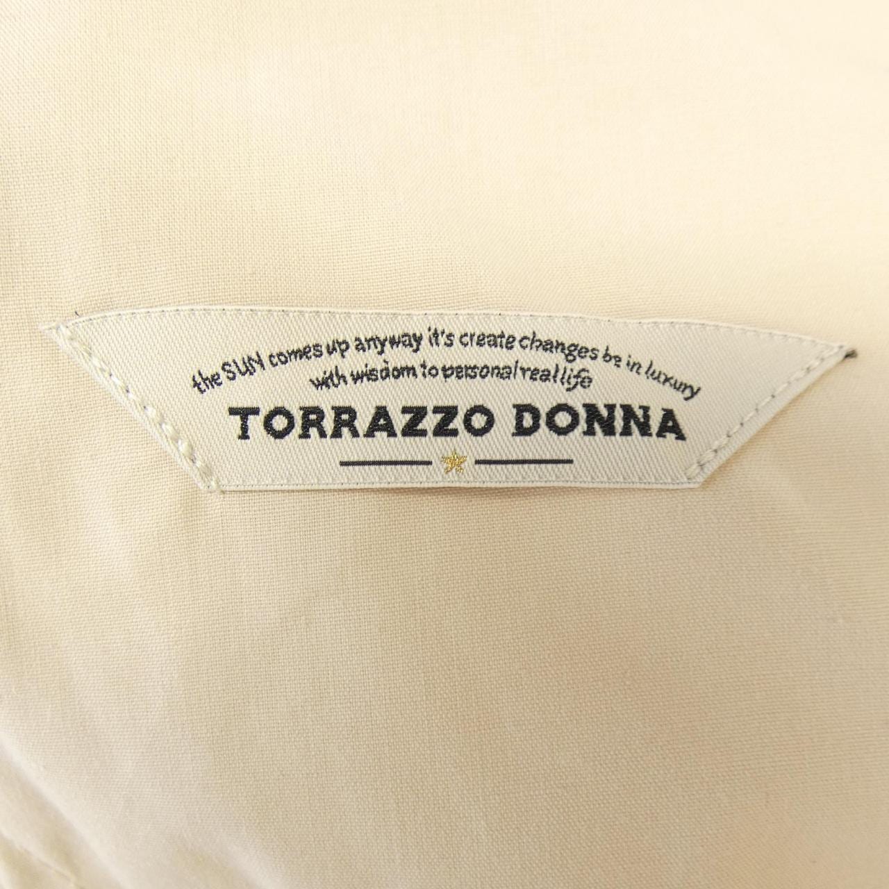トラッゾドンナ TORRAZZO DONNA コート