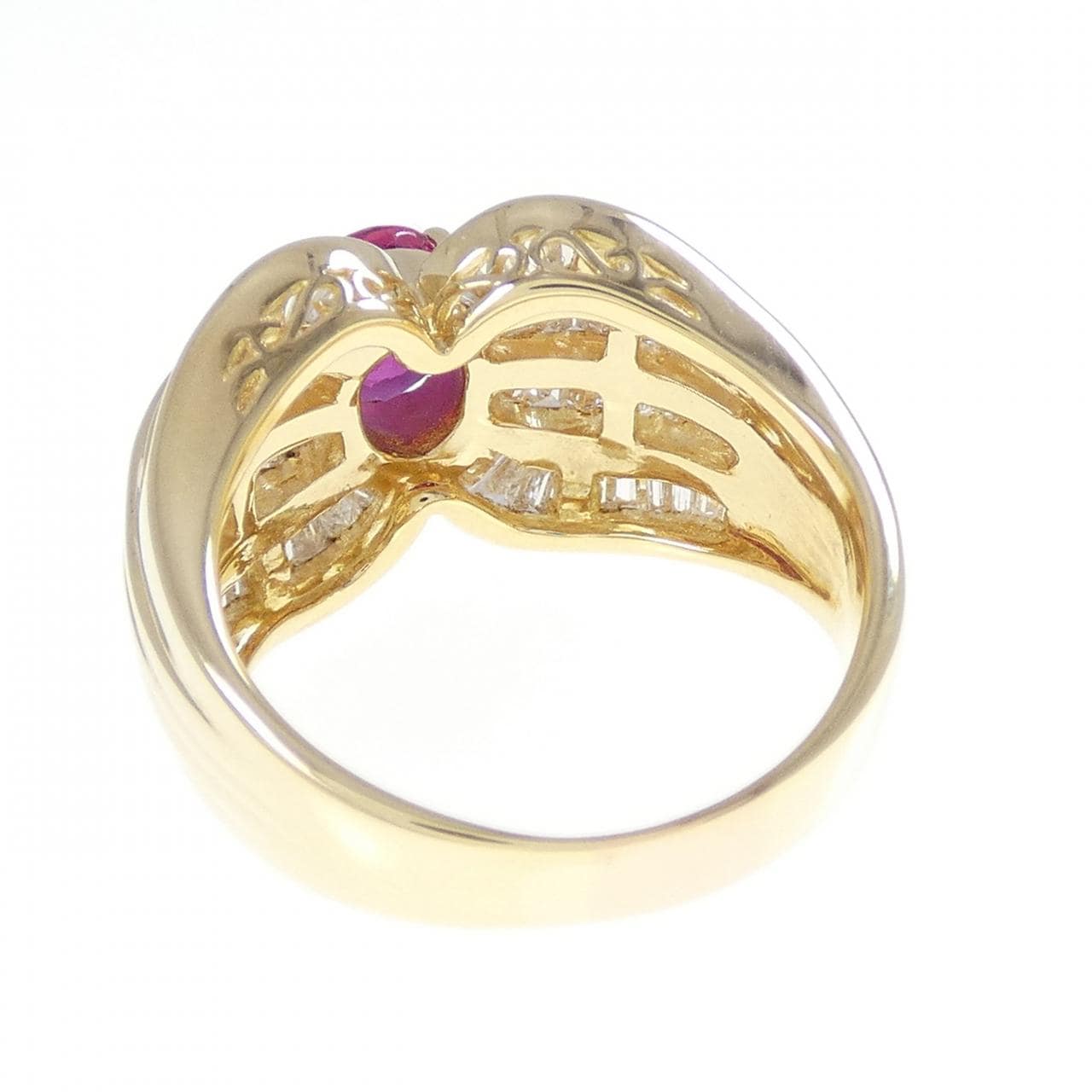 K18YG ルビー リング 0.97CT