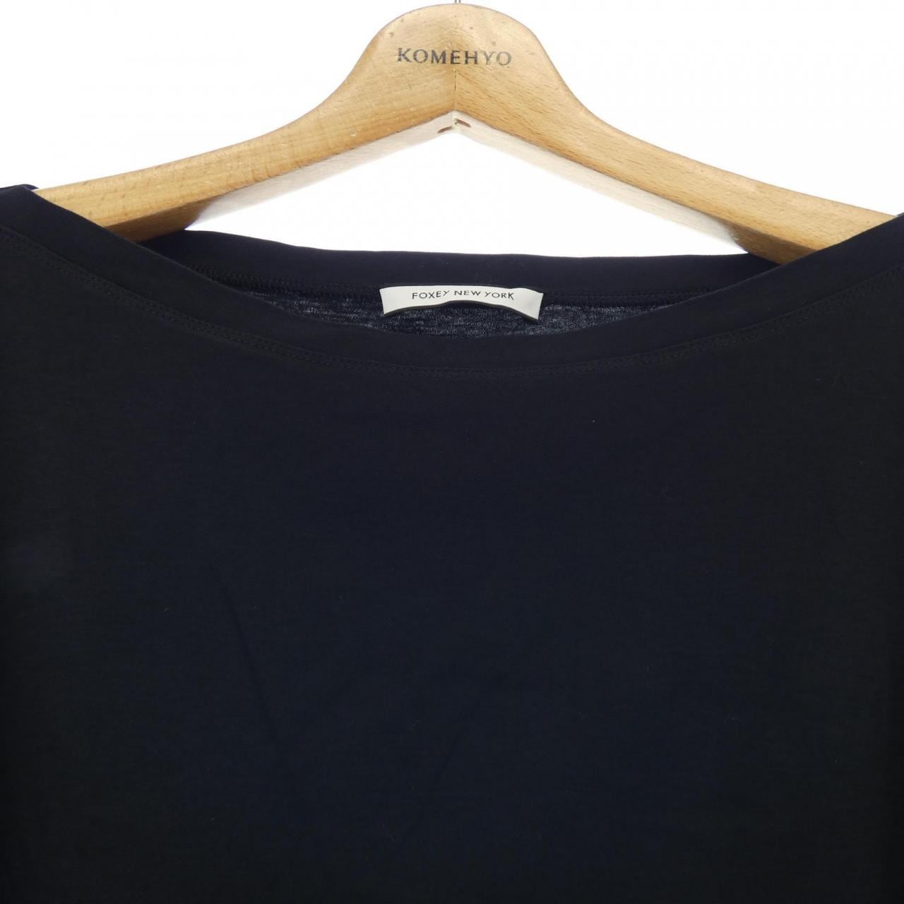 フォクシーニューヨーク FOXEY NEW YORK Tシャツ